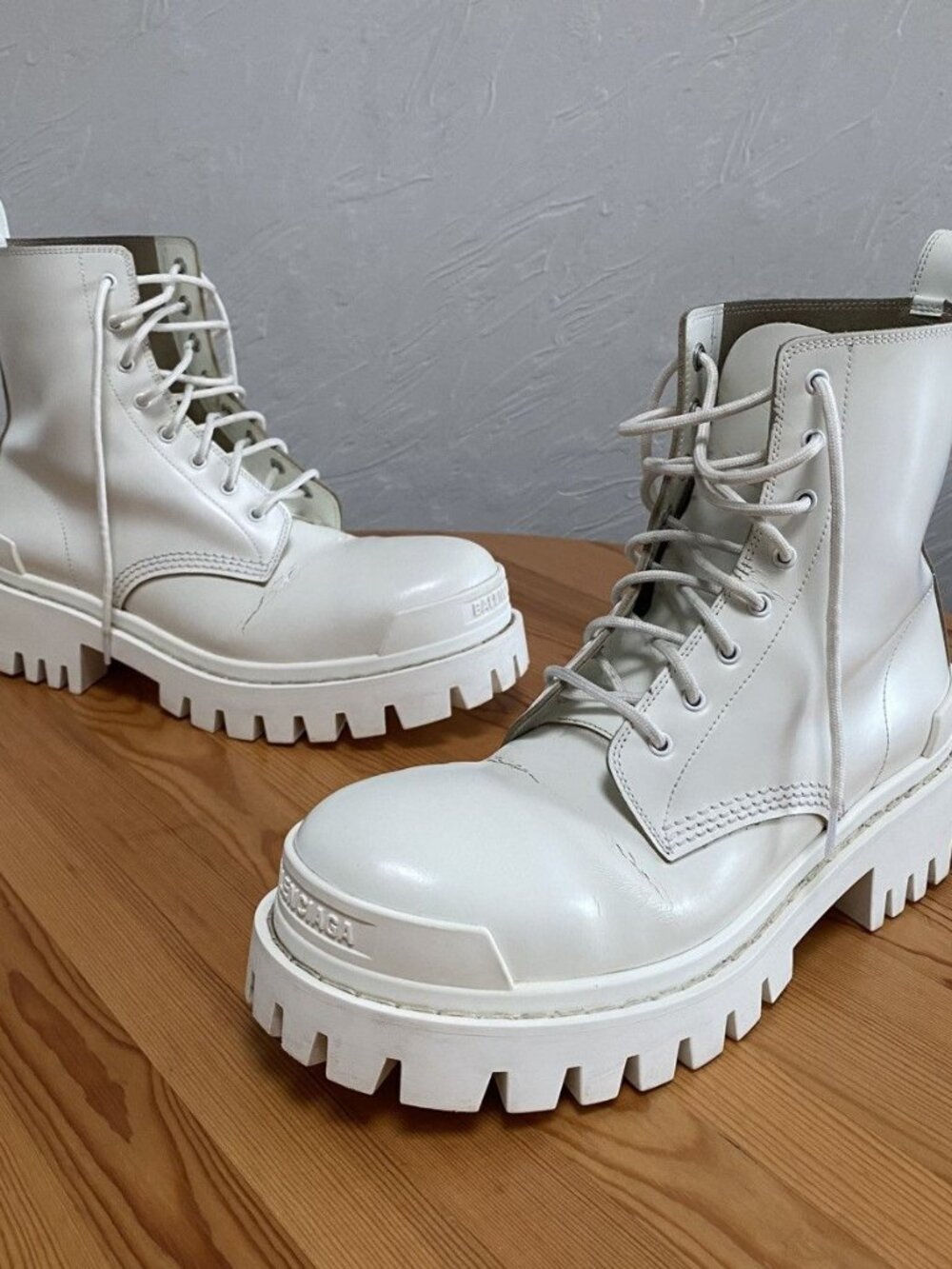 Balenciaga Strike Boots White 39 EU / 6.5 US